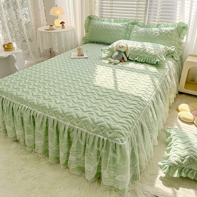 Quilted Bed Skirt Set – Elegant Lace Bedspread with Pillowcases * 2 - Image 2