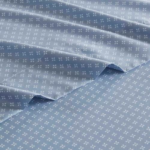Classic Blue Floral Queen Comforter & Sheet Set - Image 6
